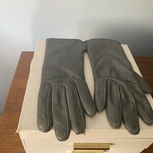 Lined Gray Leather Gloves